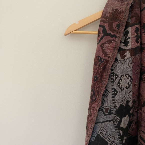 Dynamite blanket scarf. Cotton. One size. - Picture 2 of 3